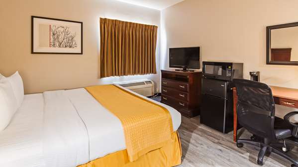  - SureStay Hotel by Best Western Orange - I-10, Exit 877