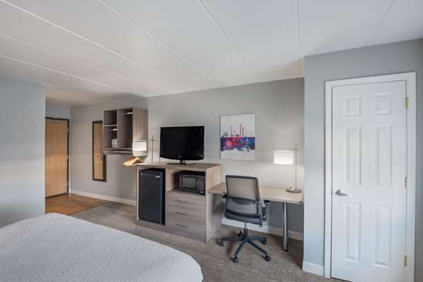  - Best Western Fort Wayne I-69 Hotel - I-69, Exit 316