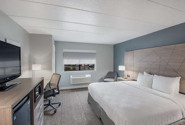  - Best Western Fort Wayne I-69 Hotel - I-69, Exit 316