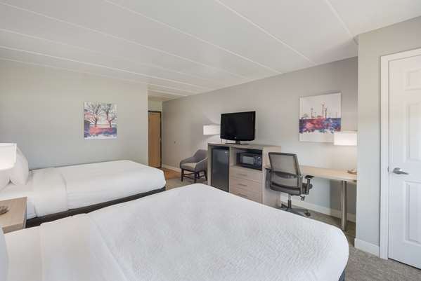  - Best Western Fort Wayne I-69 Hotel - I-69, Exit 316