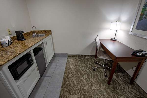  - Best Western Plus Vermilion River Inn & Suites Lafayette