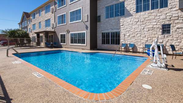 Pool - SureStay Plus by Best Western Fort Sam Houston San Antonio - I-35 & I-410, Exit 164A