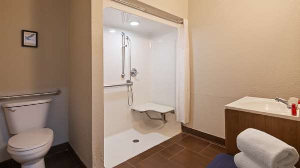 Suite - SureStay Plus by Best Western Fort Sam Houston San Antonio - I-35 & I-410, Exit 164A