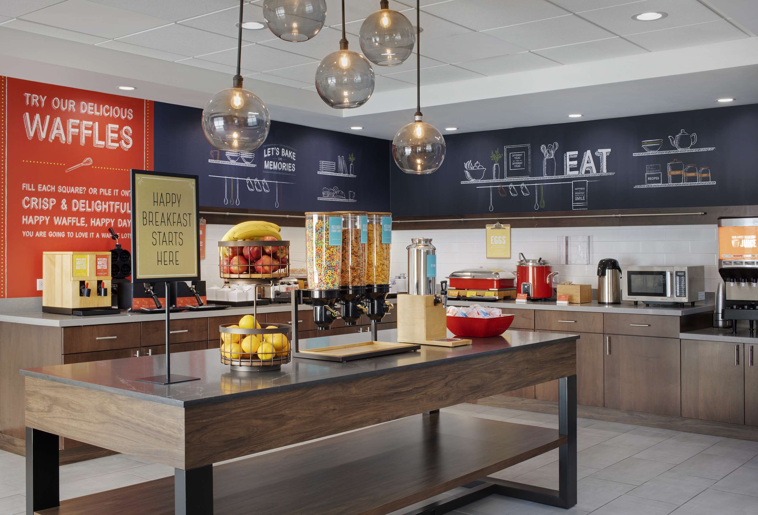 Breakfast Area | Hampton Inn & Suites D'Iberville Biloxi