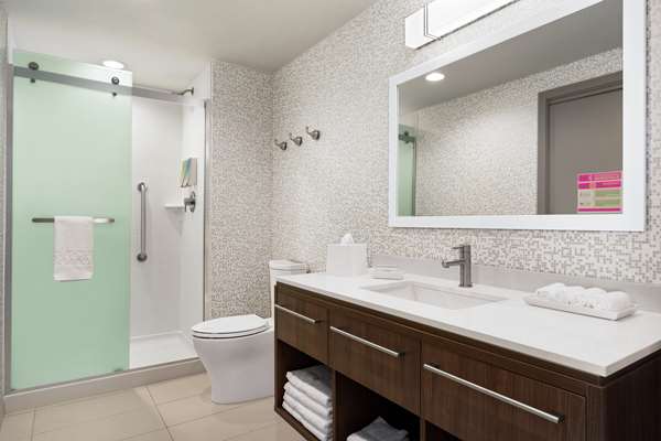  - Home2 Suites by Hilton North Harrisburg - I-81, Exit 69