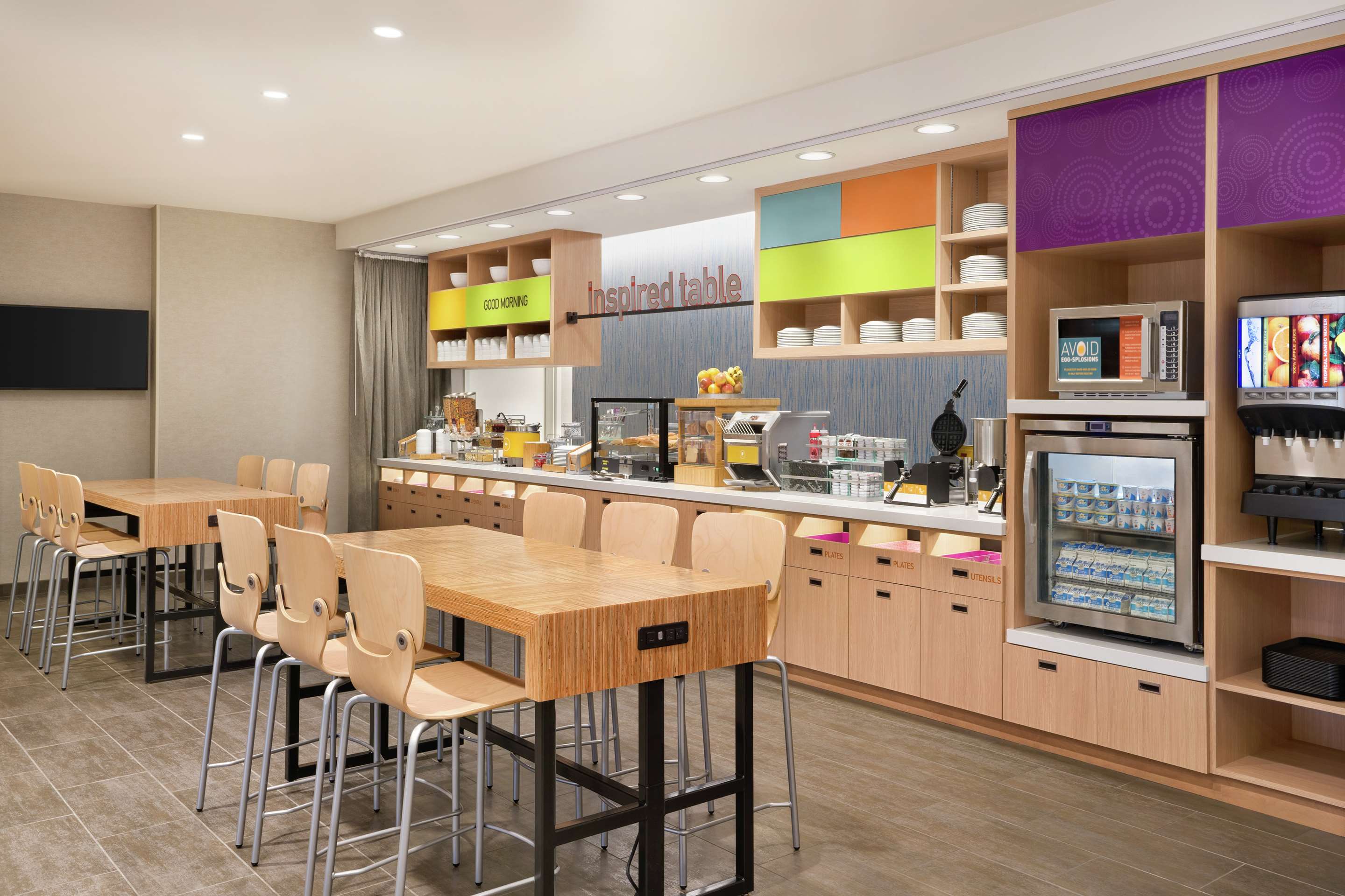 Breakfast Area | Home2 Suites by Hilton Harrisburg North