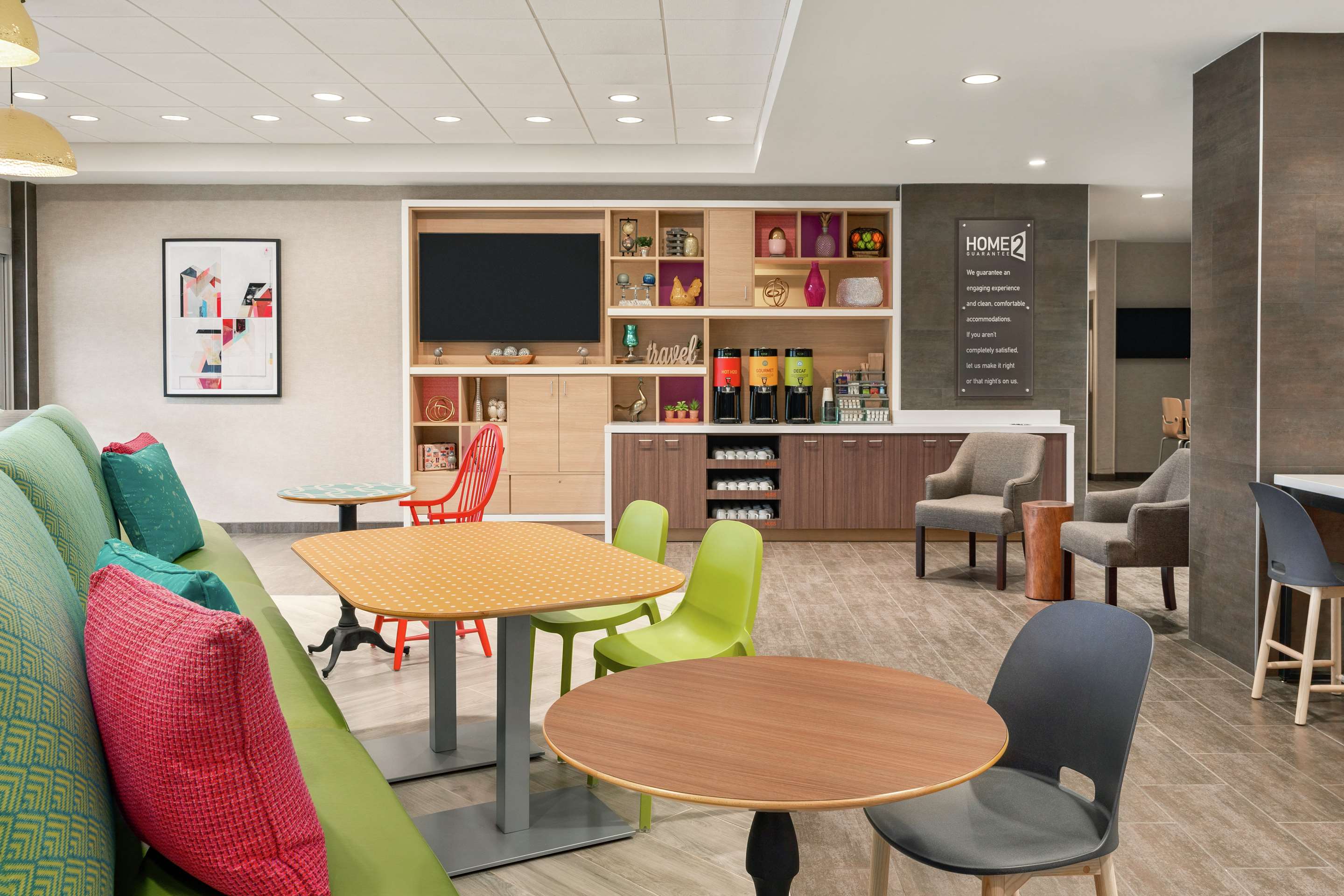 Lobby | Home2 Suites by Hilton Harrisburg North