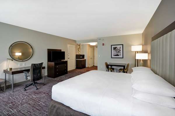  - DoubleTree by Hilton Hotel Midway Airport Chicago