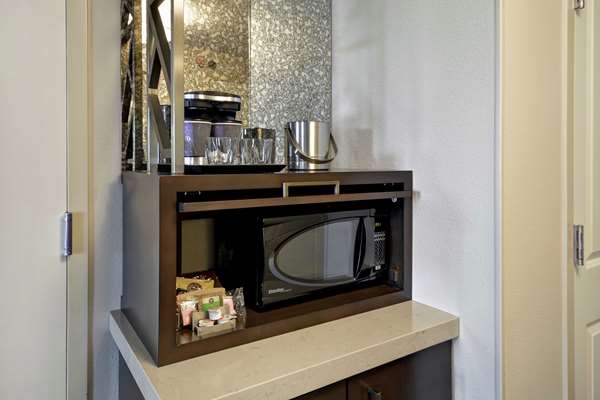  - DoubleTree by Hilton Hotel Midway Airport Chicago