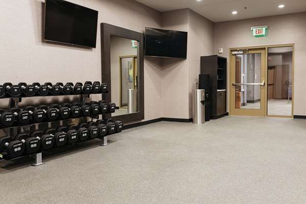 Fitness/ Exercise Room - Axis Hotel Moline - I-74, Exit 2