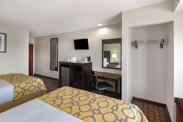  - Baymont Inn & Suites Farmington