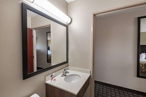  - Baymont Inn & Suites Farmington