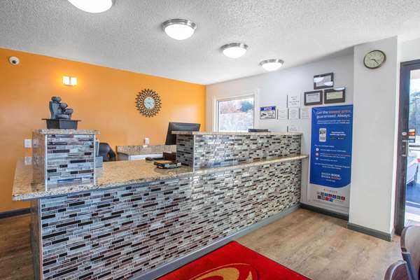  - Econo Lodge Lithonia - I-20, Exit 74