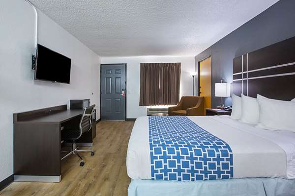  - Econo Lodge Lithonia - I-20, Exit 74