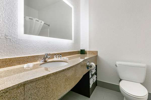  - Clarion Pointe Hotel Bradley Park Columbus - I-185, Exit 10