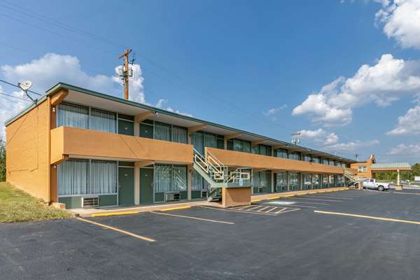 Exterior view - Rodeway Inn Kingston Springs - I-40, Exit 188