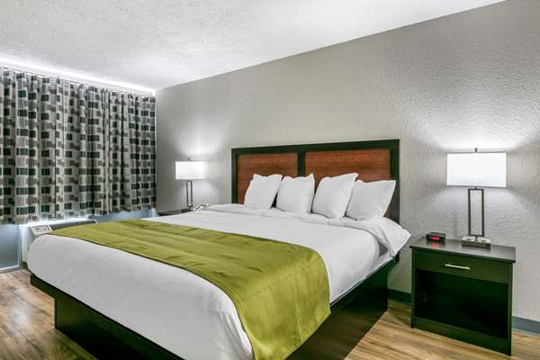  - Rodeway Inn Kingston Springs - I-40, Exit 188