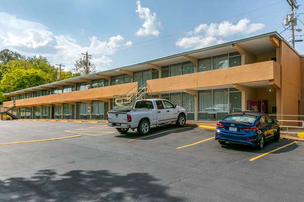 Exterior view - Rodeway Inn Kingston Springs - I-40, Exit 188