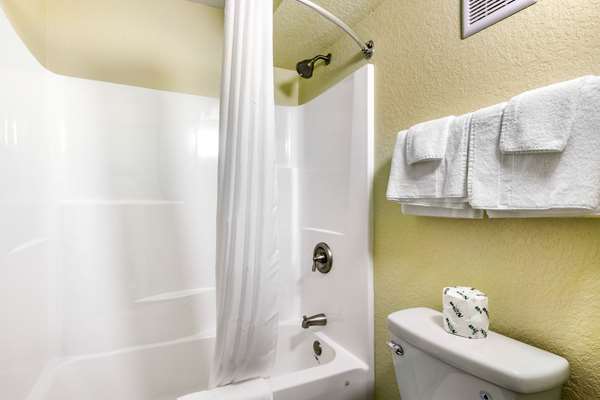  - Rodeway Inn Kingston Springs - I-40, Exit 188