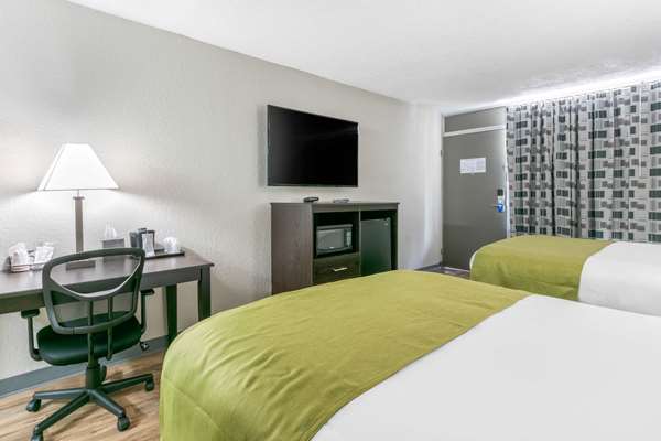  - Rodeway Inn Kingston Springs - I-40, Exit 188