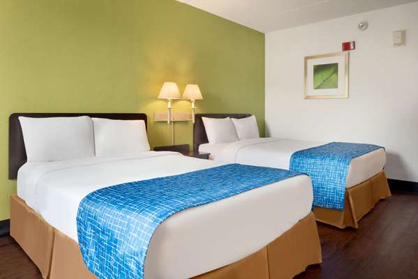  - Travelodge Zanesville - I-70, Exit 160