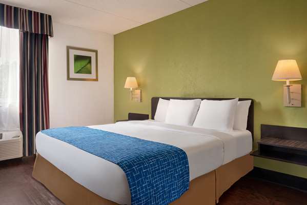 Suite - Travelodge Zanesville - I-70, Exit 160