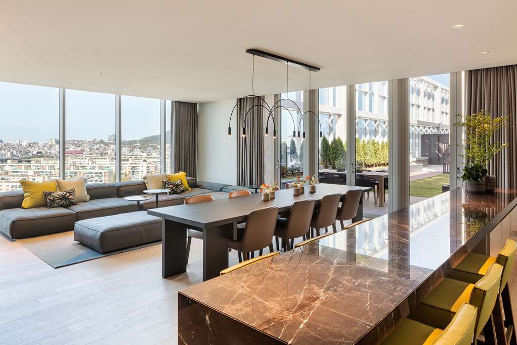 ANdAZ Seoul Gangnam