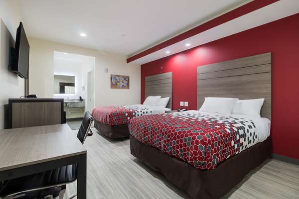  - Econo Lodge Inn & Suites IAH Airport Humble