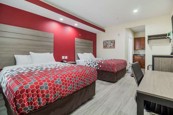  - Econo Lodge Inn & Suites IAH Airport Humble