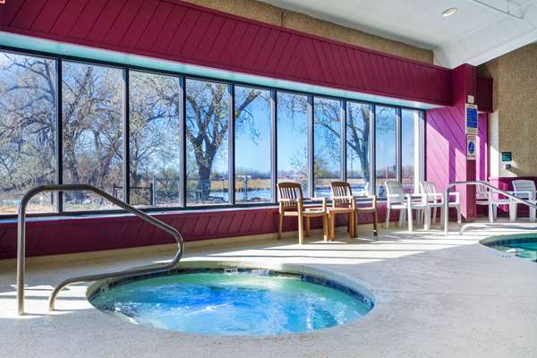 Pool - Suburban Studios Grand Island