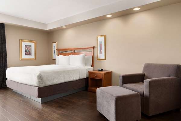  - Royal Hotel Calgary