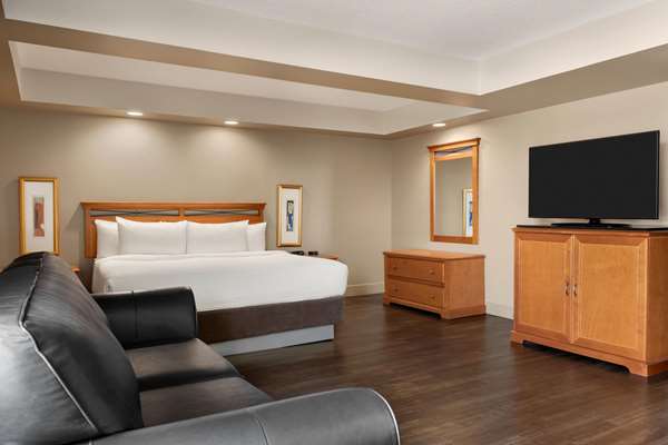  - Royal Hotel Calgary
