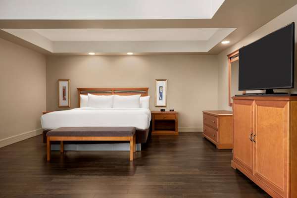  - Royal Hotel Calgary