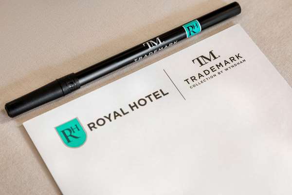  - Royal Hotel Calgary