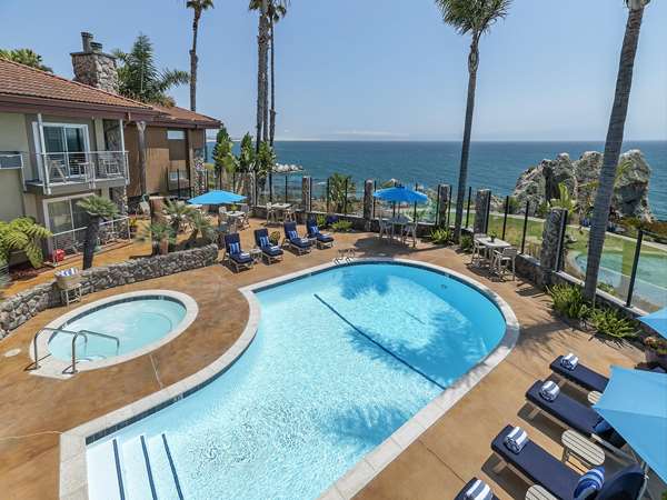 Pool - Inn at the Cove Pismo Beach