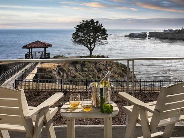  - Inn at the Cove Pismo Beach