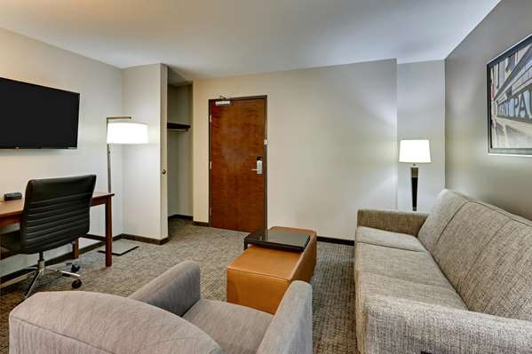  - Drury Plaza Hotel Downtown St Paul - I-94, Exit 242A & 242C