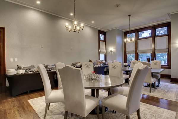 Restaurant - Hotel Finial Anniston