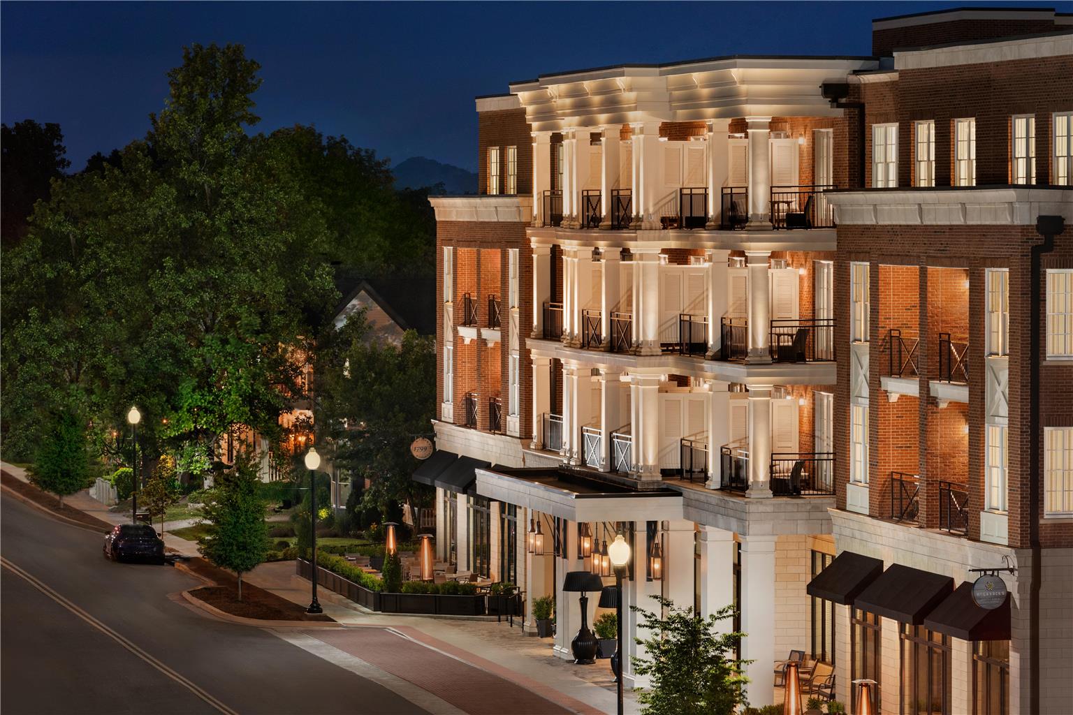 The Harpeth Downtown, Curio Collection