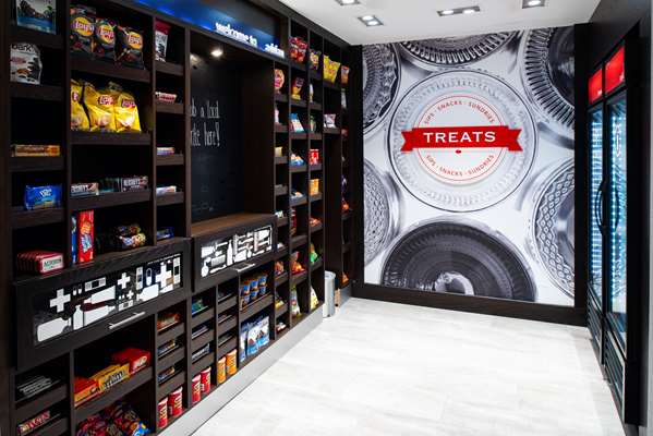 Restaurant - Hampton Inn & Suites Adrian