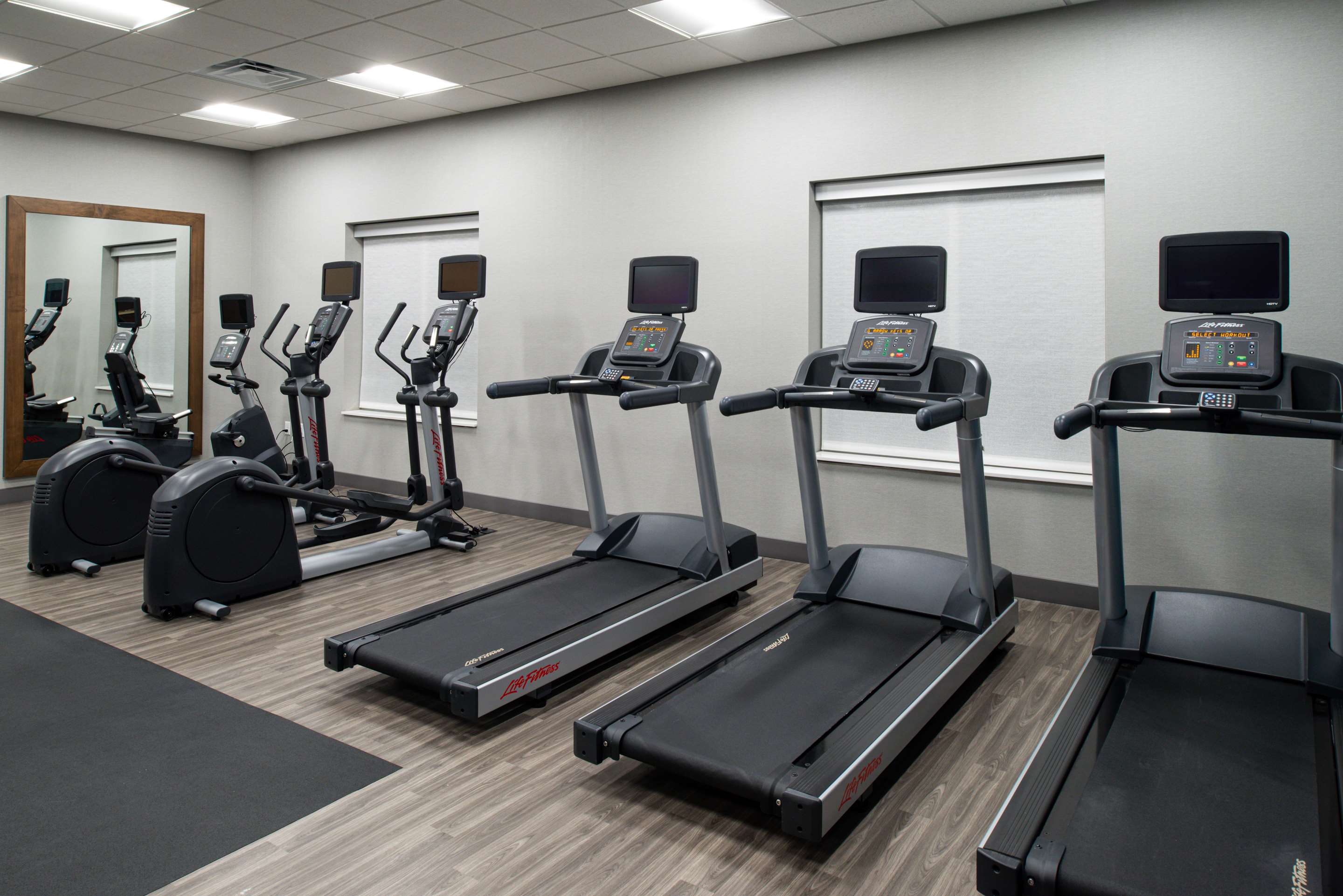 Health club fitness center gym | Hampton Inn & Suites Adrian, Mi