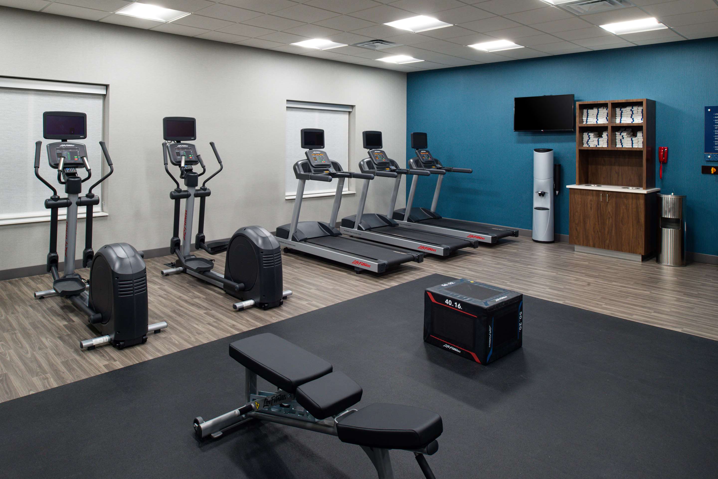 Health club fitness center gym | Hampton Inn & Suites Adrian, Mi