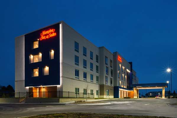 Exterior view - Hampton Inn & Suites Adrian