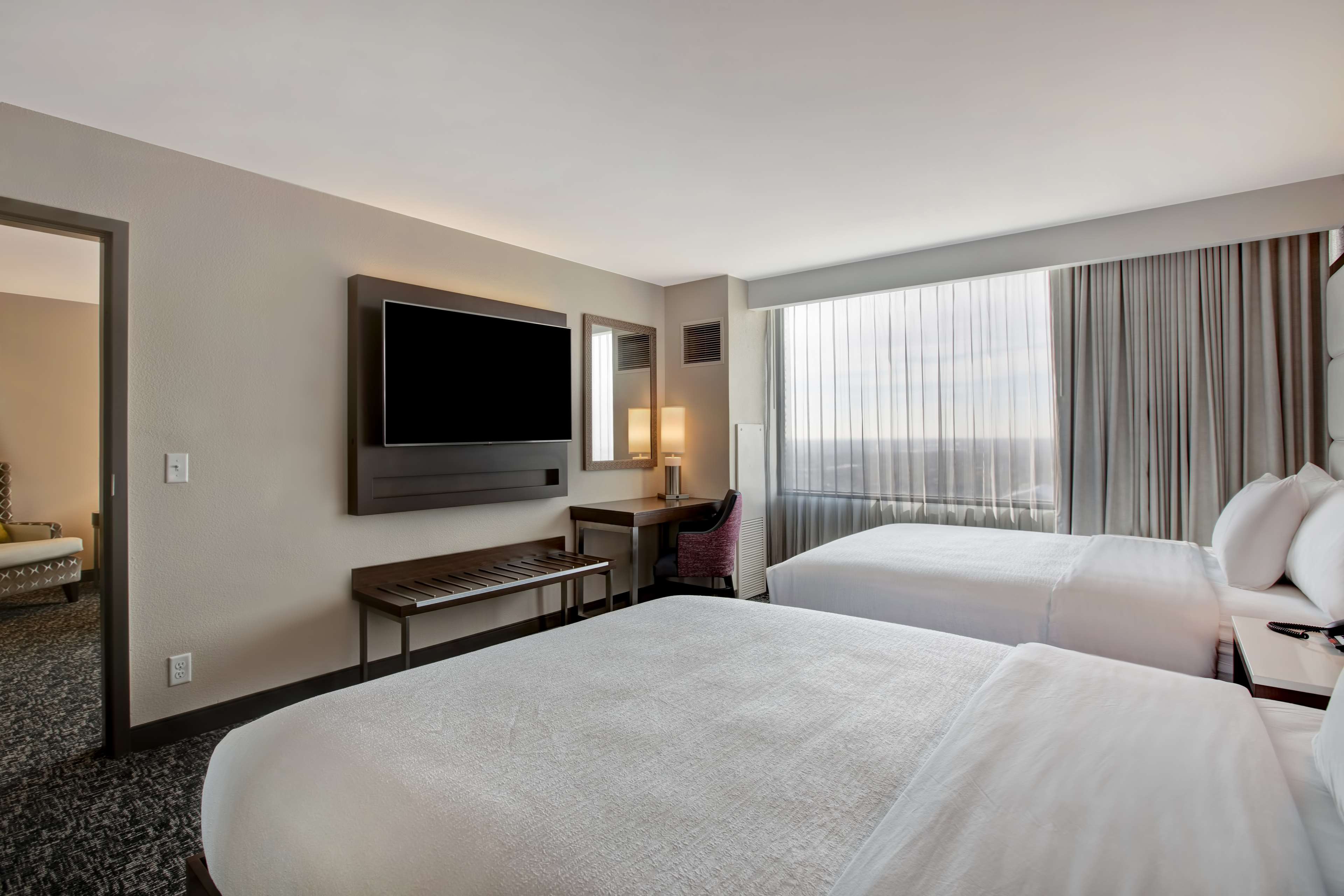 Embassy Suites By Hilton Oklahoma City Northwest Room Type - 2QN STE ACC NO SMOK
