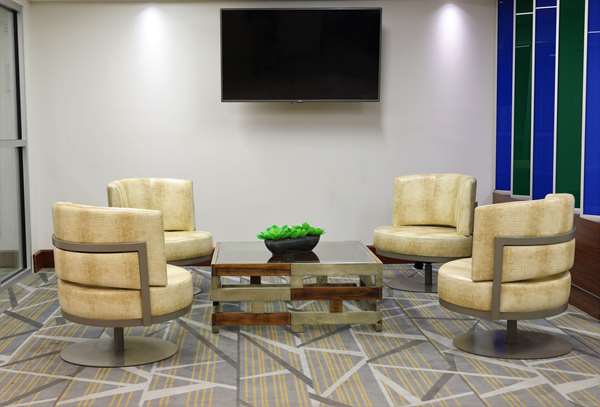  - DoubleTree by Hilton Southwest Omaha - I-80, Exit 449