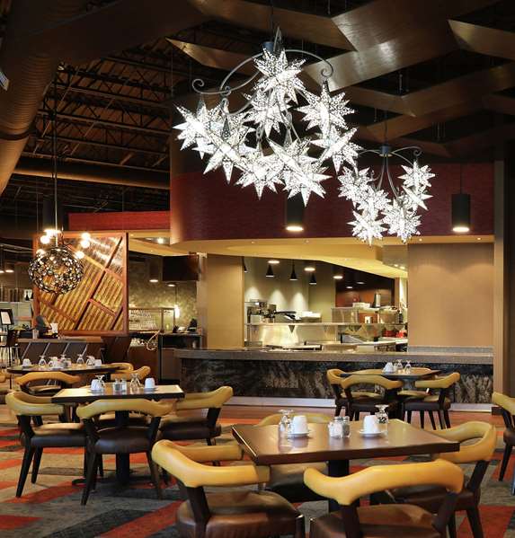 Restaurant - DoubleTree by Hilton Southwest Omaha - I-80, Exit 449