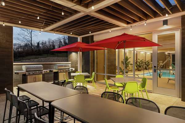 Pool - Home2 Suites by Hilton Chadds Ford Glen Mills