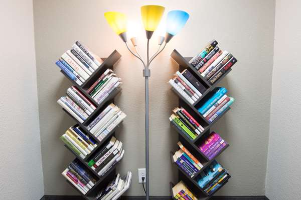  - Best Western Morton Inn - I-74, Exit 102