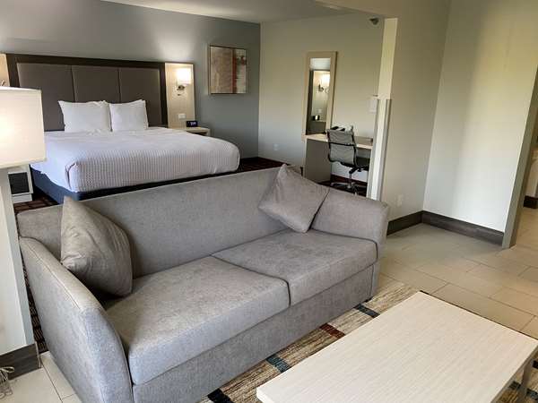  - Best Western Morton Inn - I-74, Exit 102