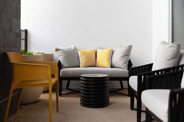  - Hyatt Place Hotel Centennial Park Atlanta - I-75 & I-85, Exit 249B & 249C